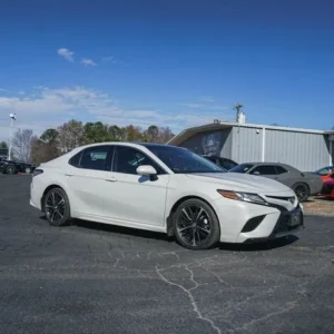 2018 TOYOTA CAMRY XSE V6